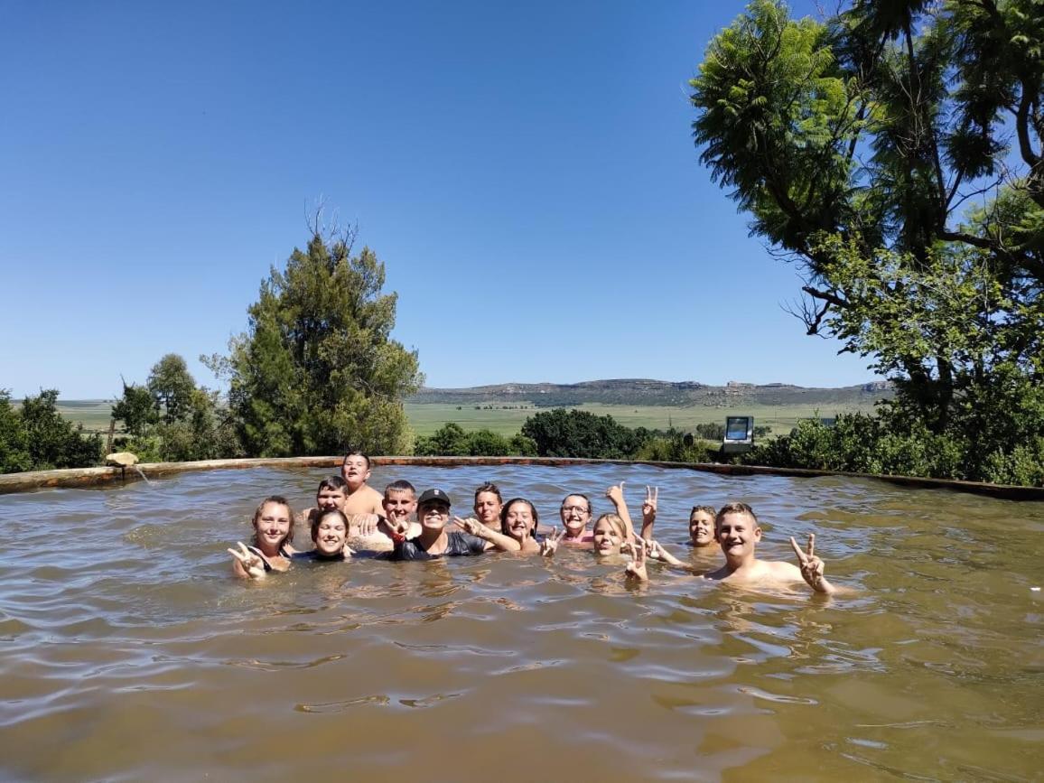 Отель Imla Guest Farm Фиксбург Экстерьер фото